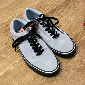 NWT Suede Old Skool Vans
